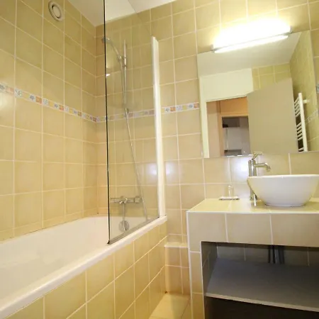 Avoriaz: Duplex Ensoleille, 2 Chambres, 7 Pers, Balcon, Tv, Wifi - Fr-1-633-51 Morzine